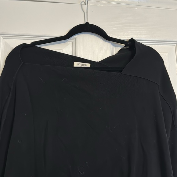 Off the shoulder sweater - Picture 2 of 2